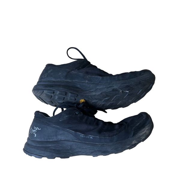 Arc’teryx Aerios FL Goretex Size 12 - Picture 2 of 6
